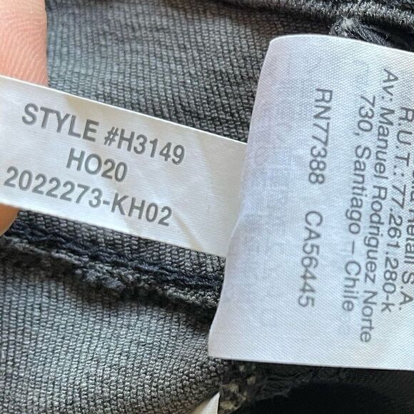 MADEWELL Skinny Jeans Womens Petite 27P Black Mid-Rise Stretch Rip Knee H3149 - Picture 10 of 10